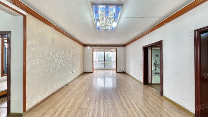 金沙逸都二手房实景图