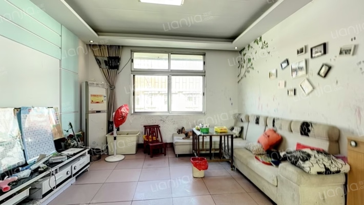 关厢门土产公司宿舍二手房实景图