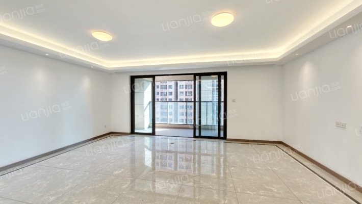 龙湖春江郦城二手房实景图