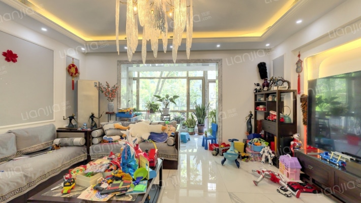 翡翠城二期二手房实景图