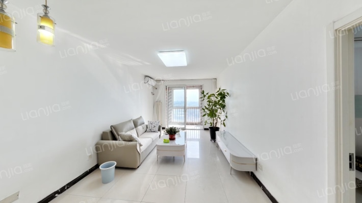 梵谷水郡二手房实景图