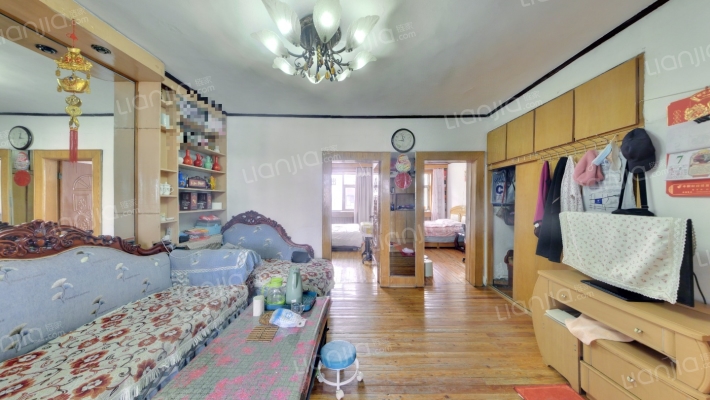 档案局宿舍二手房实景图