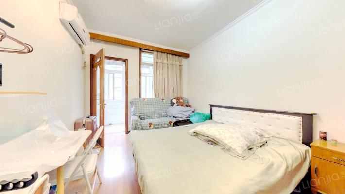 石钟路二手房实景图