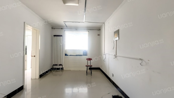 新营坊小区二手房实景图