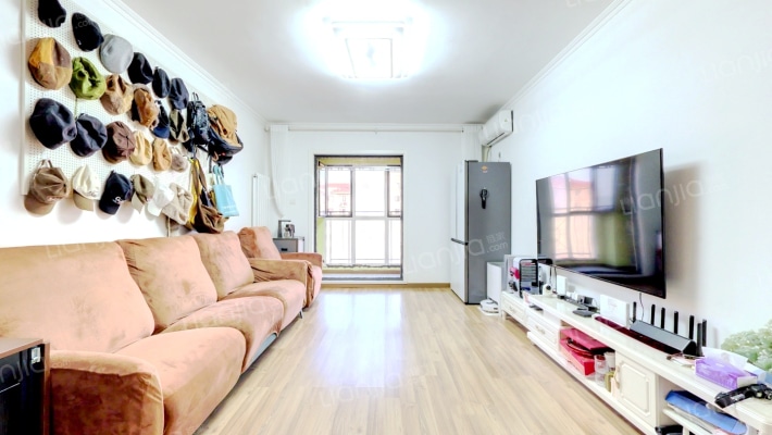 保利花园B区二手房实景图