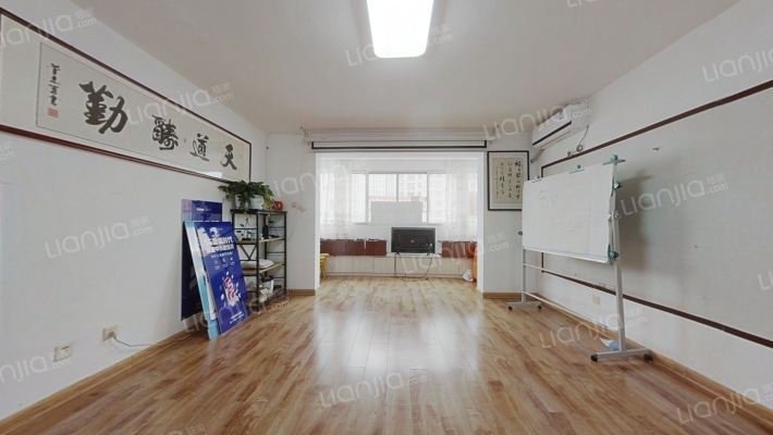 瑞泰之秀二手房实景图