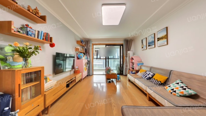 华润凯旋名邸二手房实景图