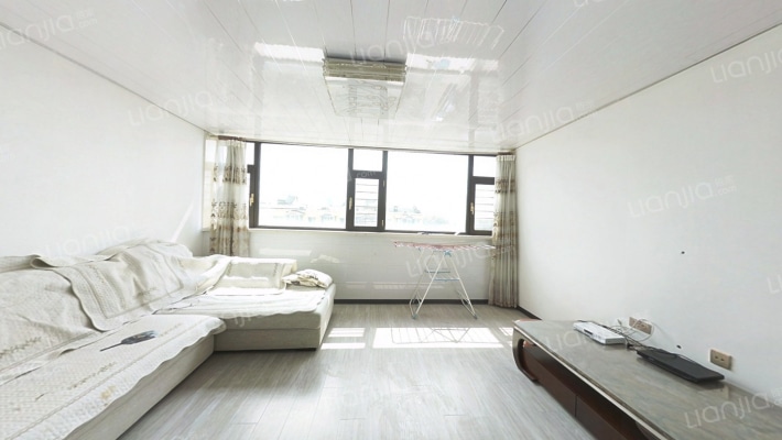 平安小区(汽车产业开发区)二手房实景图