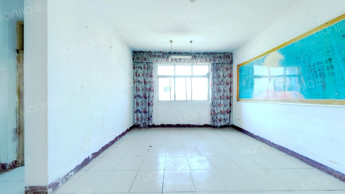 中牟汽拖配件厂家属院二手房实景图