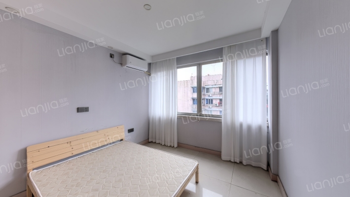 府前小区二手房实景图