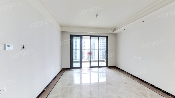 保利恒伟时光印象二手房实景图