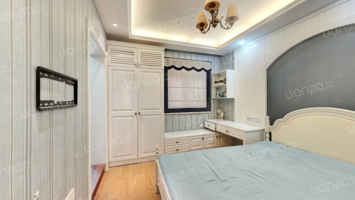 西马名仕二手房实景图