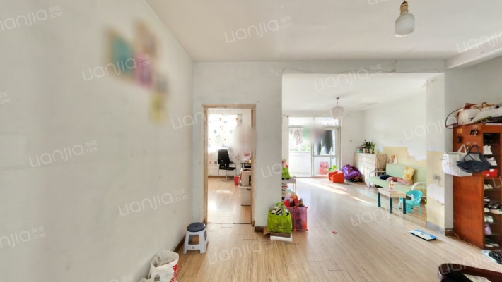 望湖南苑二手房实景图