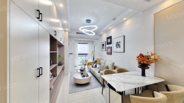 北城阳光尚线二手房实景图