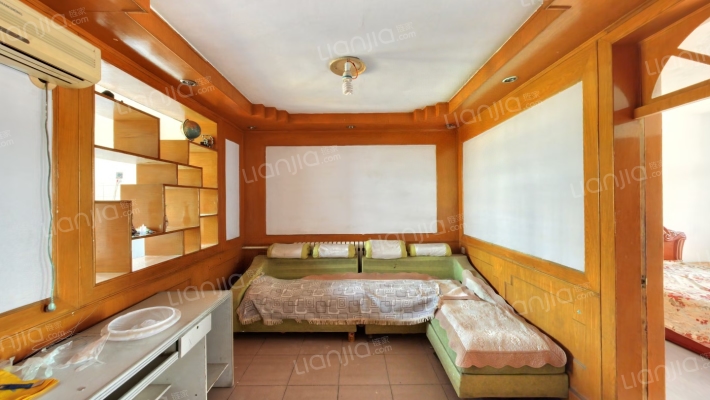 火车站西宿舍二手房实景图