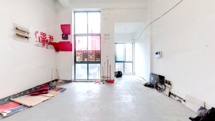 翠屏国际紫檀苑二手房实景图