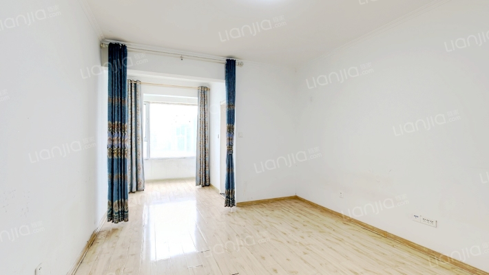 金泽华府二手房实景图