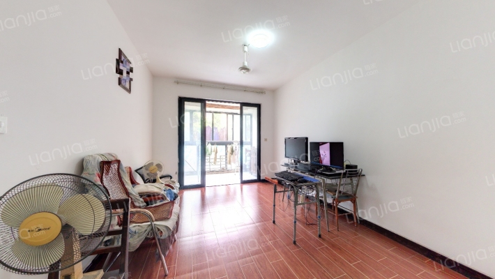 天使水榭湾南区二手房实景图