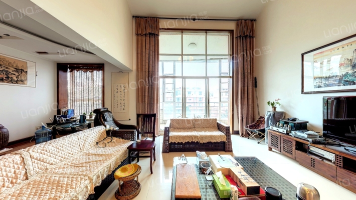 世纪龙苑二手房实景图