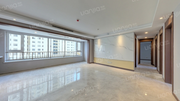 绿地新里城三期二手房实景图