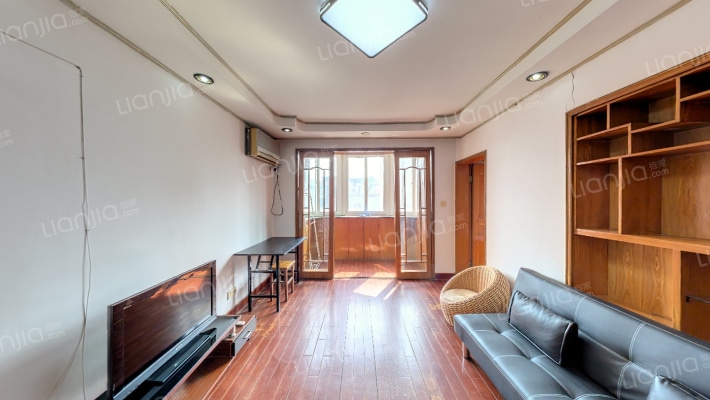 沪金大楼二手房实景图