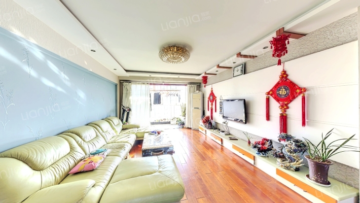 德馨天骄二手房实景图