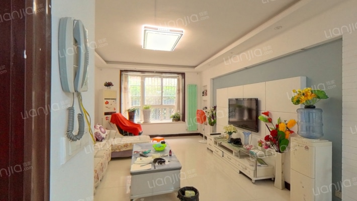 新景花园二手房实景图