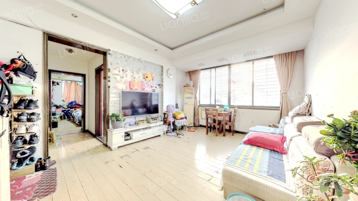 璟江花园小区二手房实景图