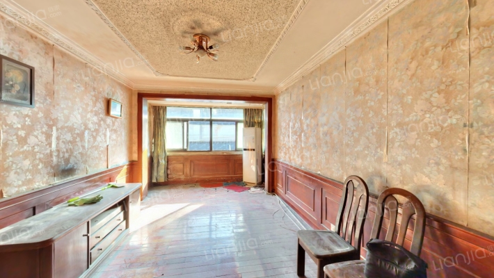 勤劳巷73号二手房实景图