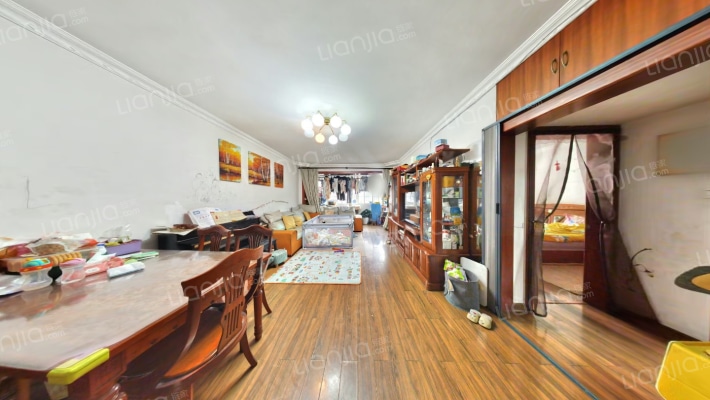 湖亭园二手房实景图