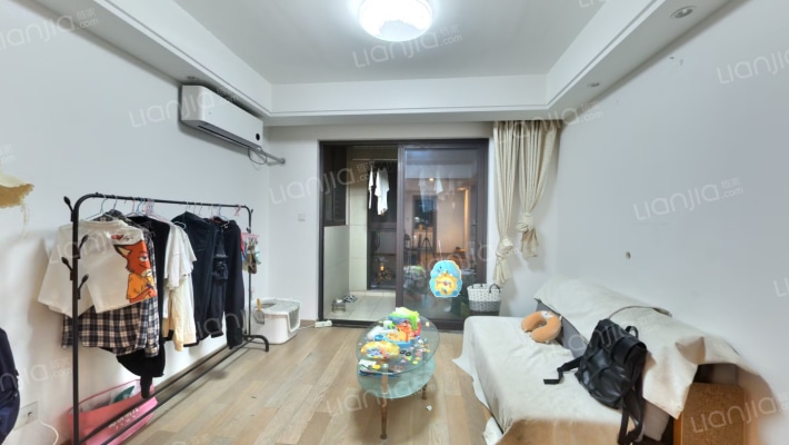 书韵名邸二手房实景图