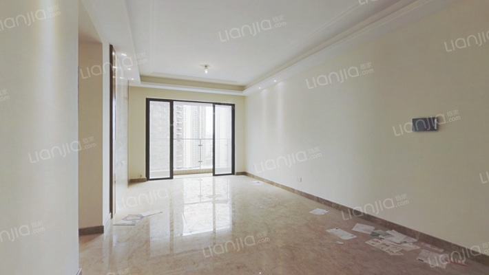 新福港鼎峰二手房实景图