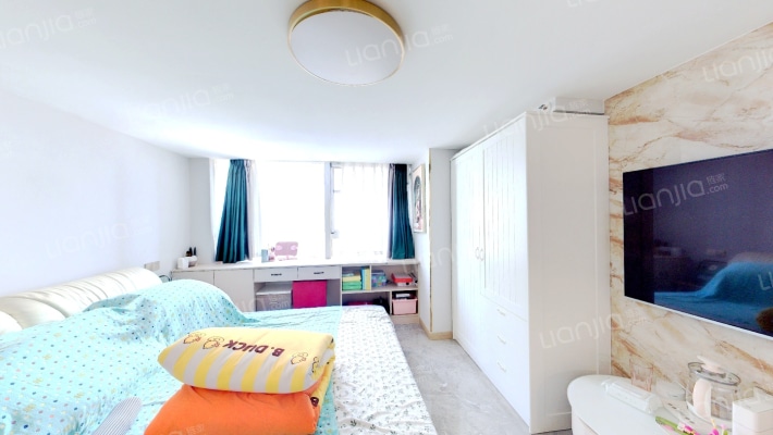 未来城SOHO二手房实景图