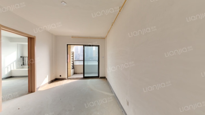 塘珑华庭二手房实景图