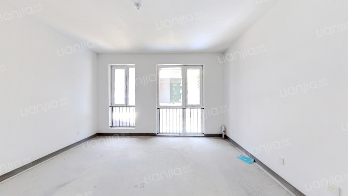 青岛小镇林溪东区二手房实景图