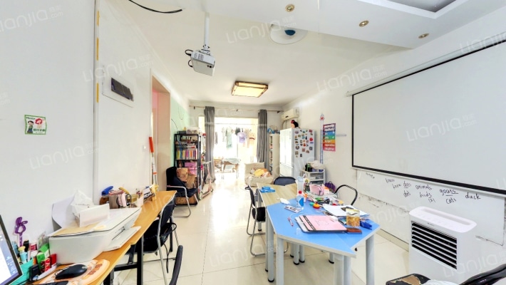 鲁能领秀城A区二手房实景图