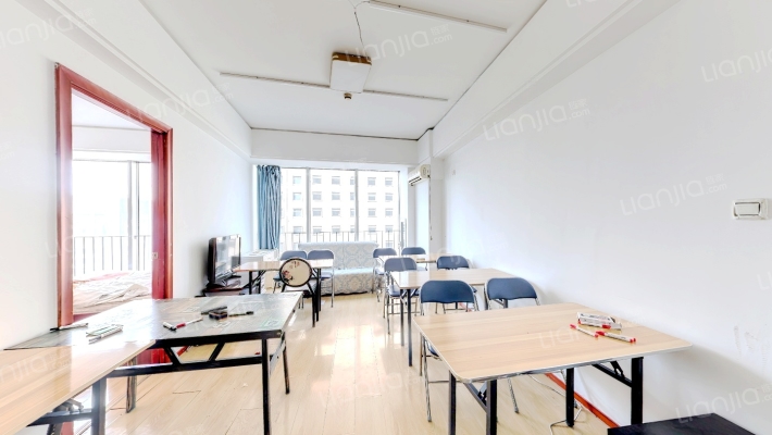 金宸国际二手房实景图
