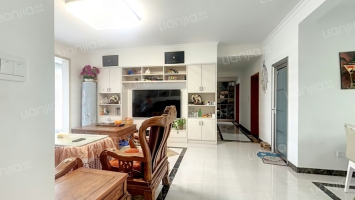 溶江小区二手房实景图