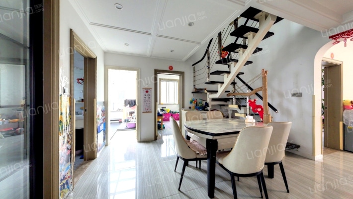 紫荆华庭二手房实景图