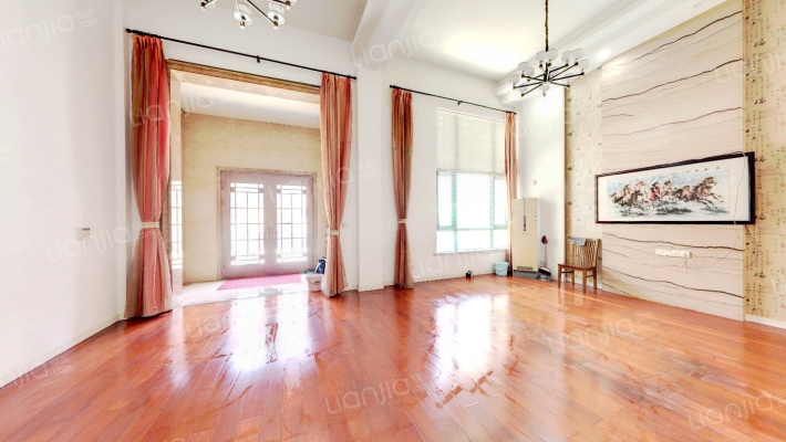 蓝波湾景苑二手房实景图