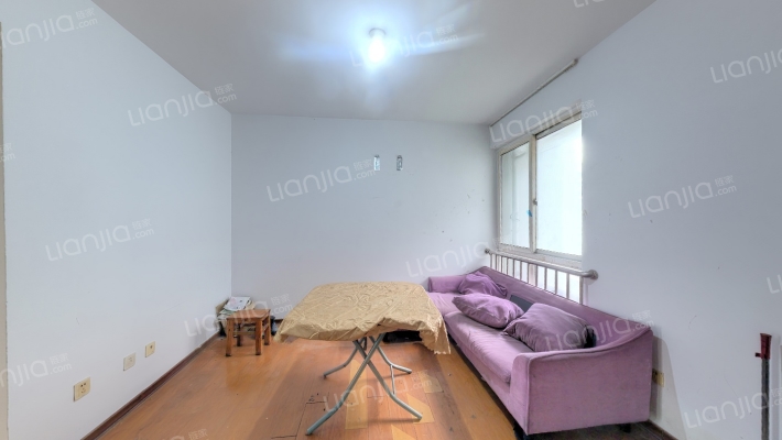 广华家园二手房实景图