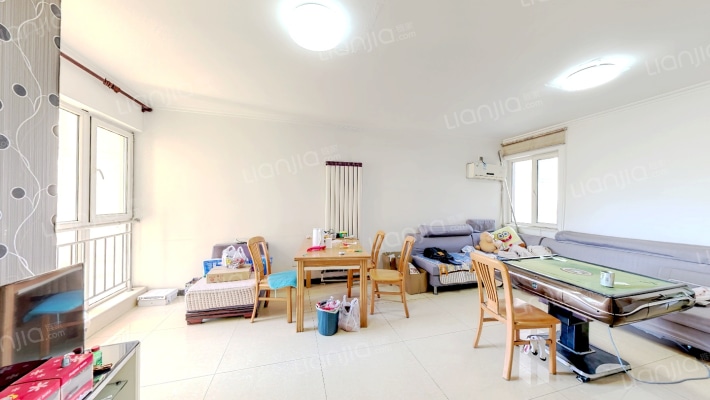 纳丹堡二手房实景图