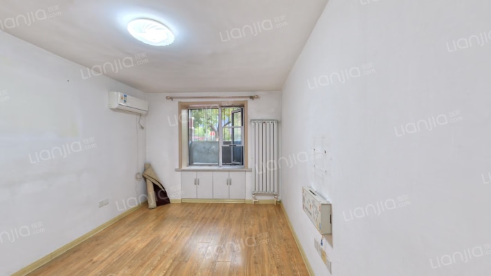 日环里二手房实景图