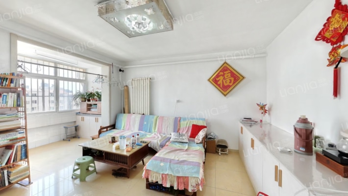 东小区二手房实景图