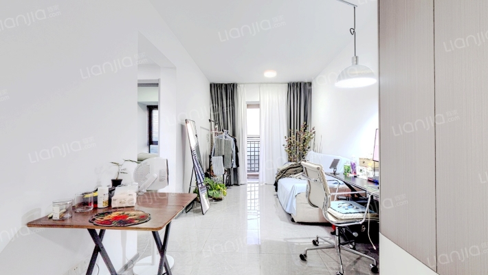 长江青年城B区二手房实景图