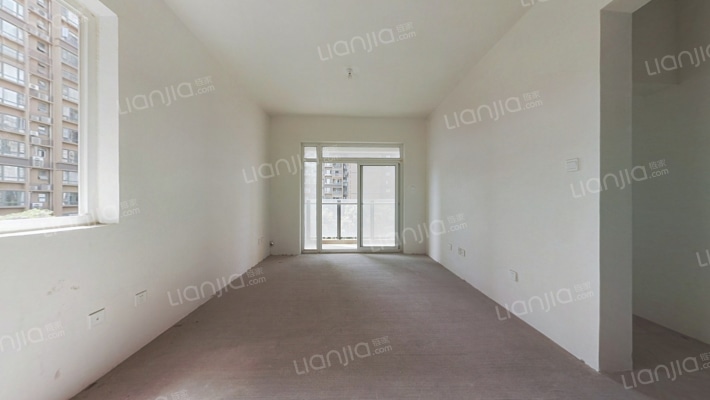 致瑞雅苑B区二手房实景图