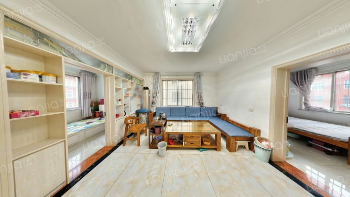 泰华花园二手房实景图