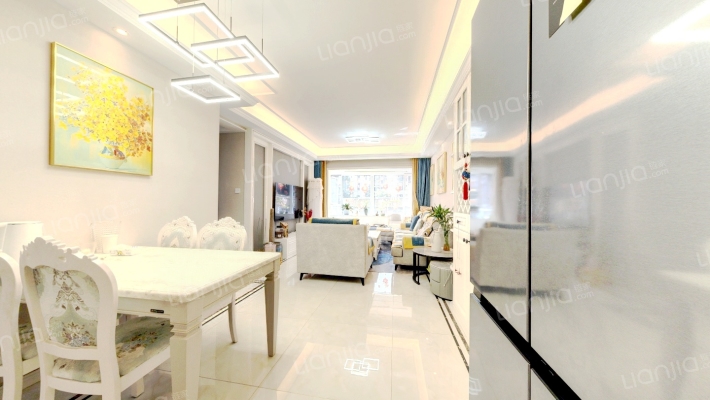 保利狮子湖红杉郡二手房实景图