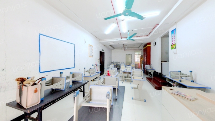 凯达华庭二期二手房实景图