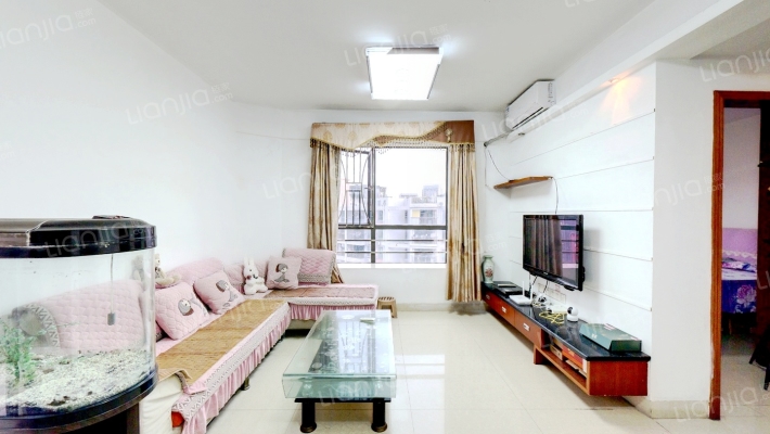 德建华庭二手房实景图